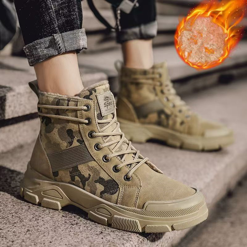 Bottes de Camouflage isolées à - Men'S Fashion Jeans And Boots avis et prix