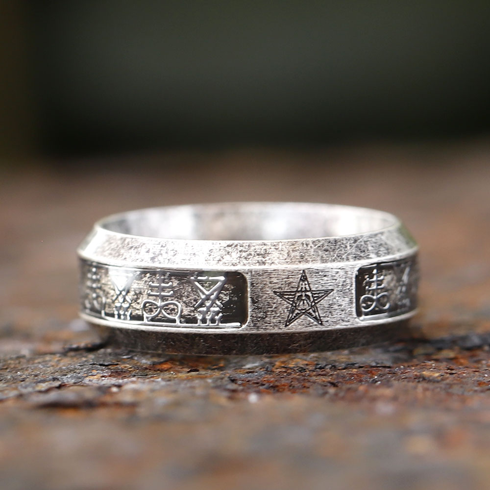 Bague vintage Lucifer Satan 20 - Men'S Fashion Guide avis et prix