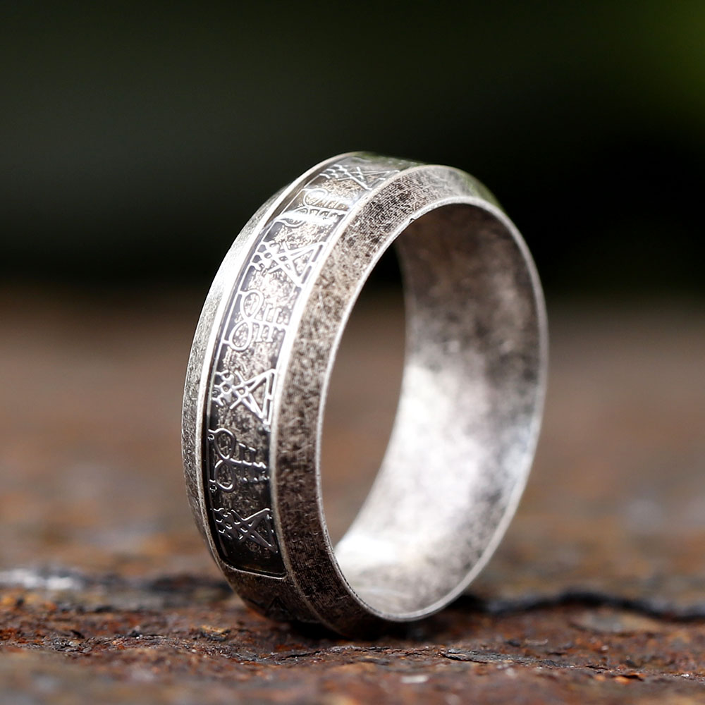 Bague vintage Lucifer Satan 20 - Men'S Fashion Guide avis et prix